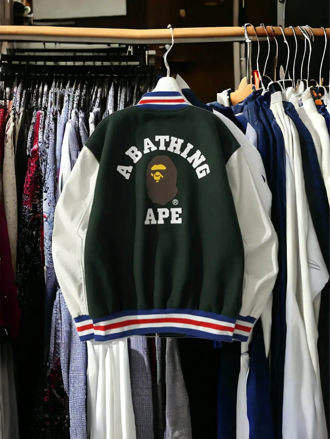 A bathing ape bape