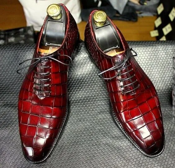 Elegant Men's Handmade Red Aligator Textured Leather Lace Up Derby Shoes, Men Designer Dress Shoes