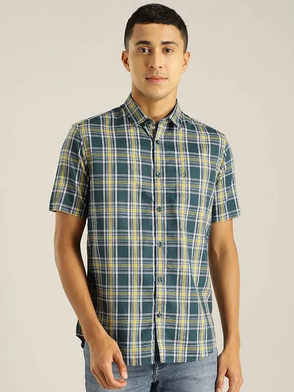 Men Checked Half Sleeve Cotton Shirt