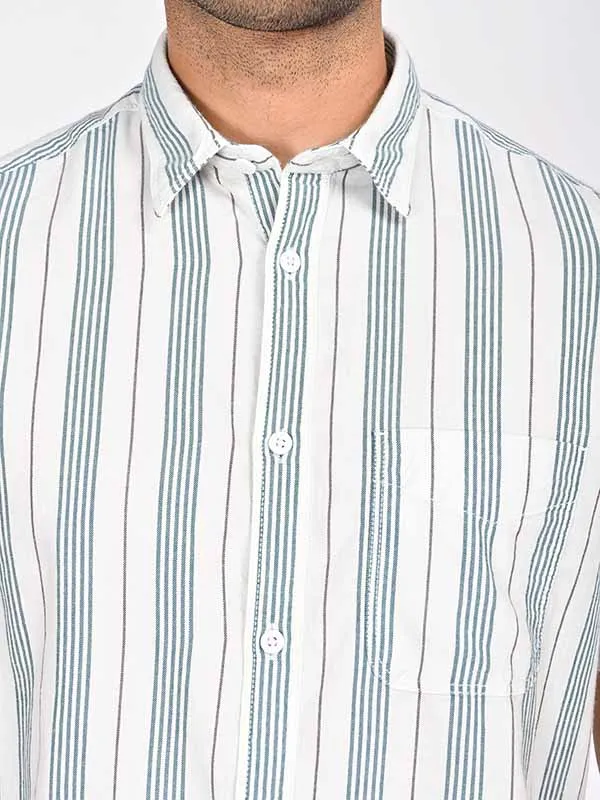 Men Checked Half Sleeve Cotton Shirt