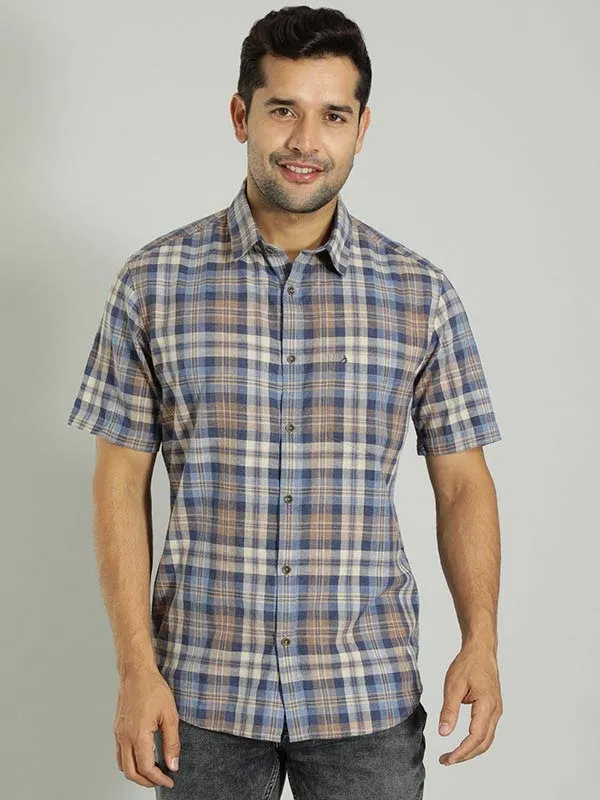 Men Checked Half Sleeve Cotton Shirt