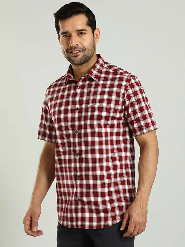 Men Checked Half Sleeve Cotton Shirt