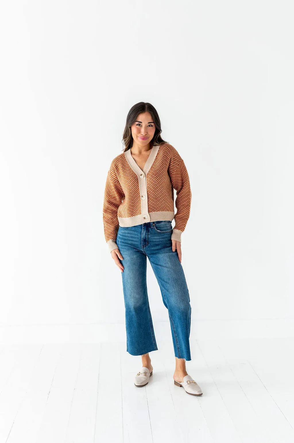 Ravi Cropped Cardigan in Rust