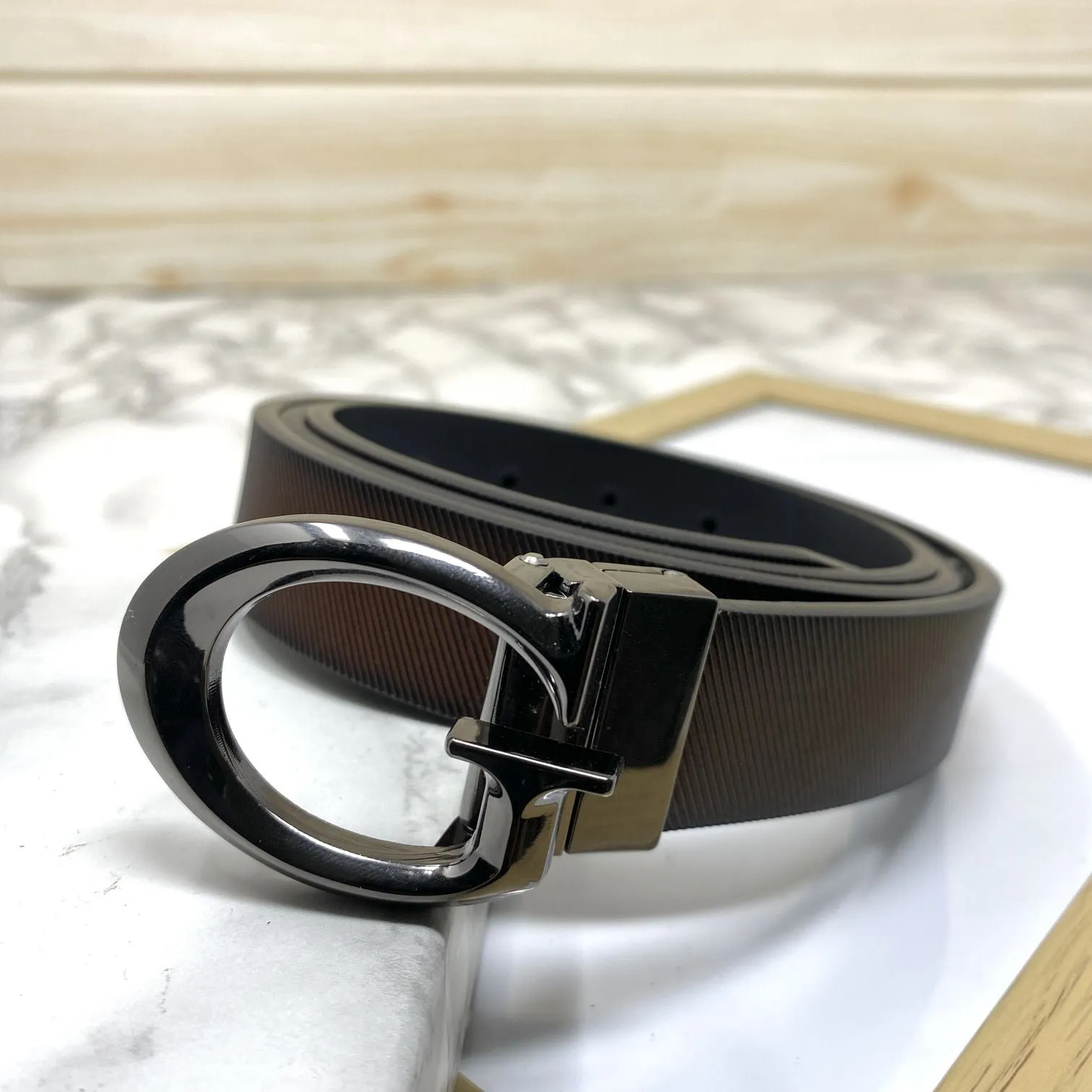 Small G Letter Reversible Strap Belt For Men-JonasParamount